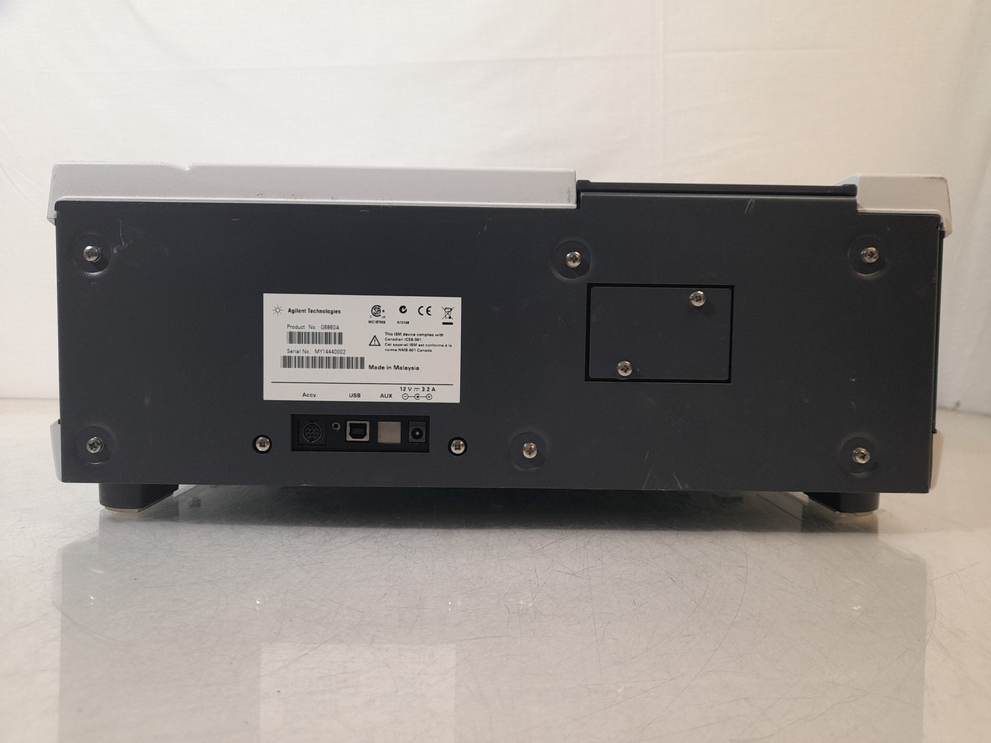 Agilent Technologies G6860A Cary 60 UV-Vis Spectrophotometer - With Power Supply