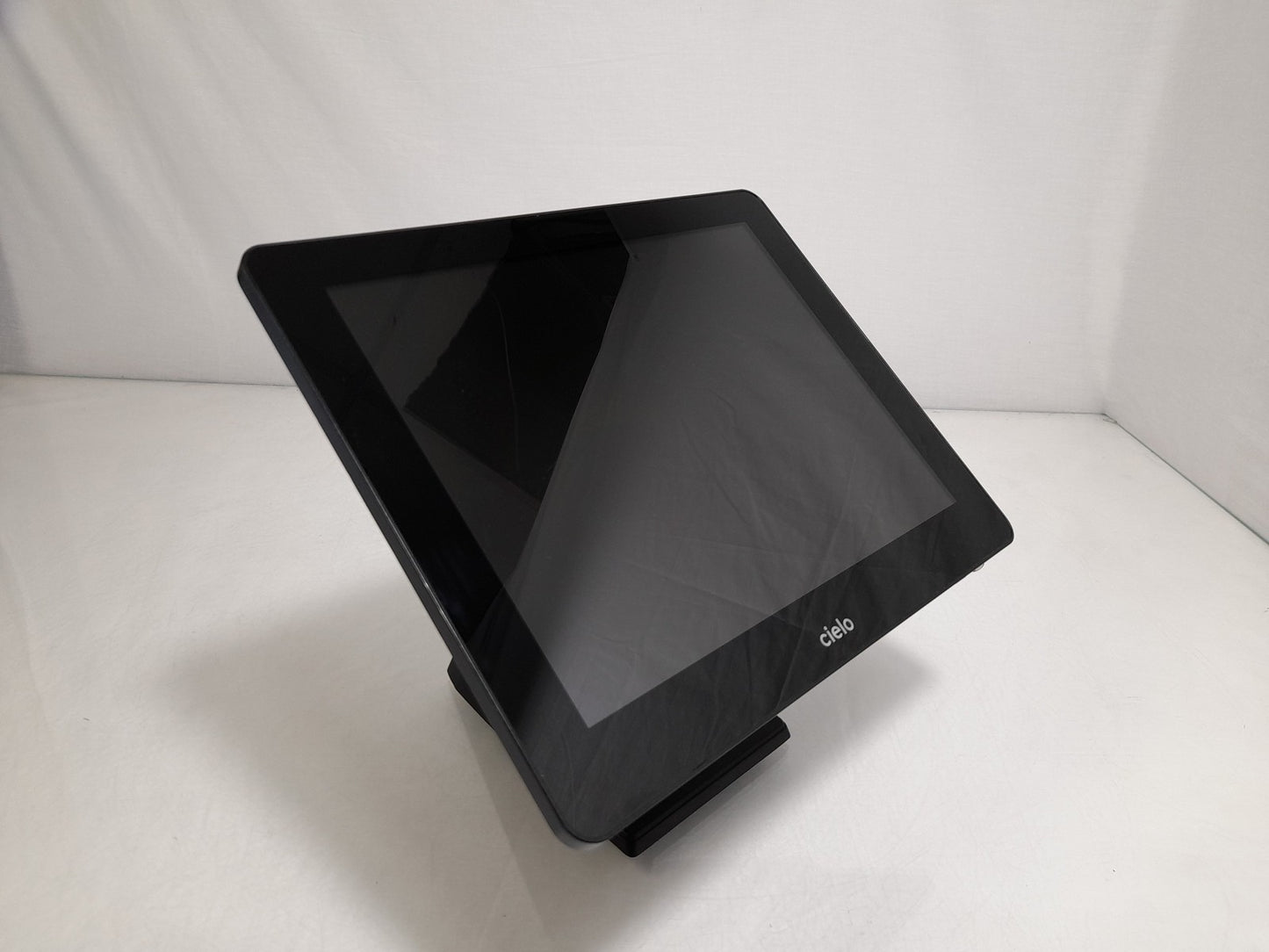 Cielo PP-9645C POS Touchscreen Till i5-4590T 12GB RAM 240GB SSD Win 10 - No PSU