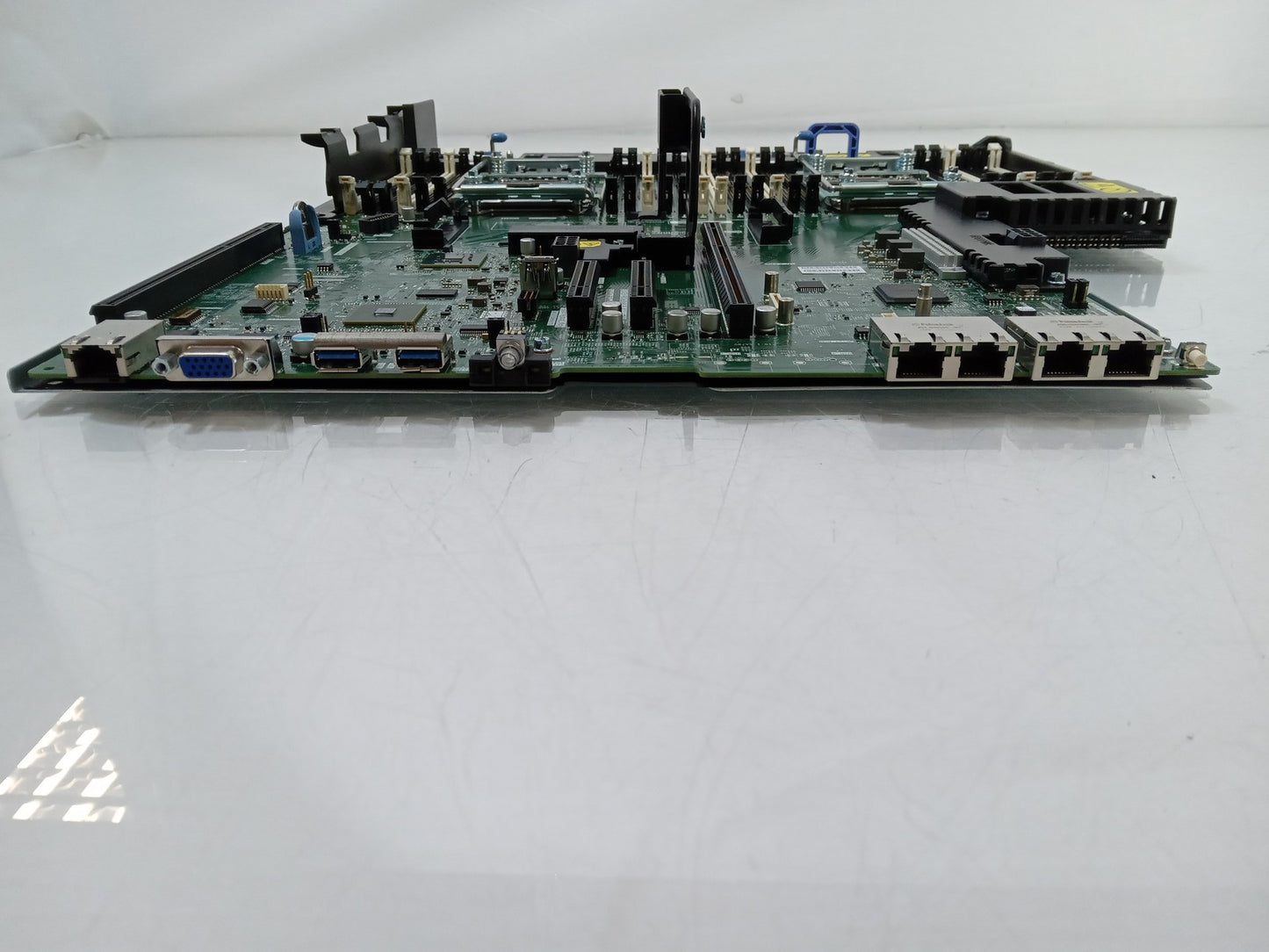 IBM X3650 M5 Socket LGA 2011 DDR4 Server Motherboard 01KN186