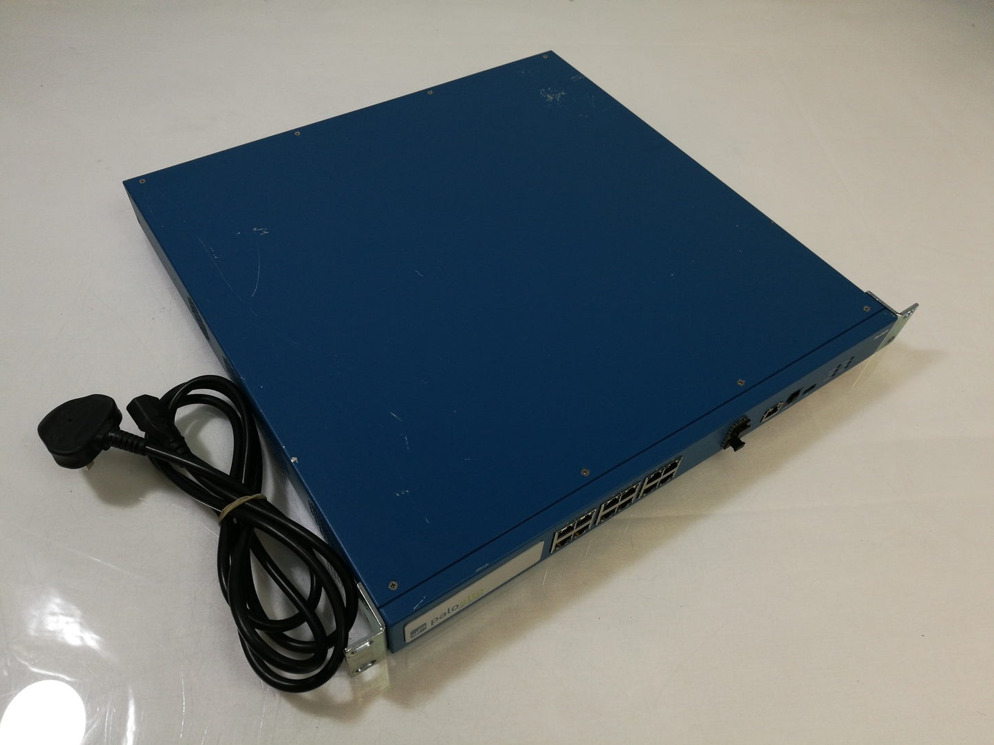 Palo Alto Networks PA-2020 Firewall Network Security Appliance