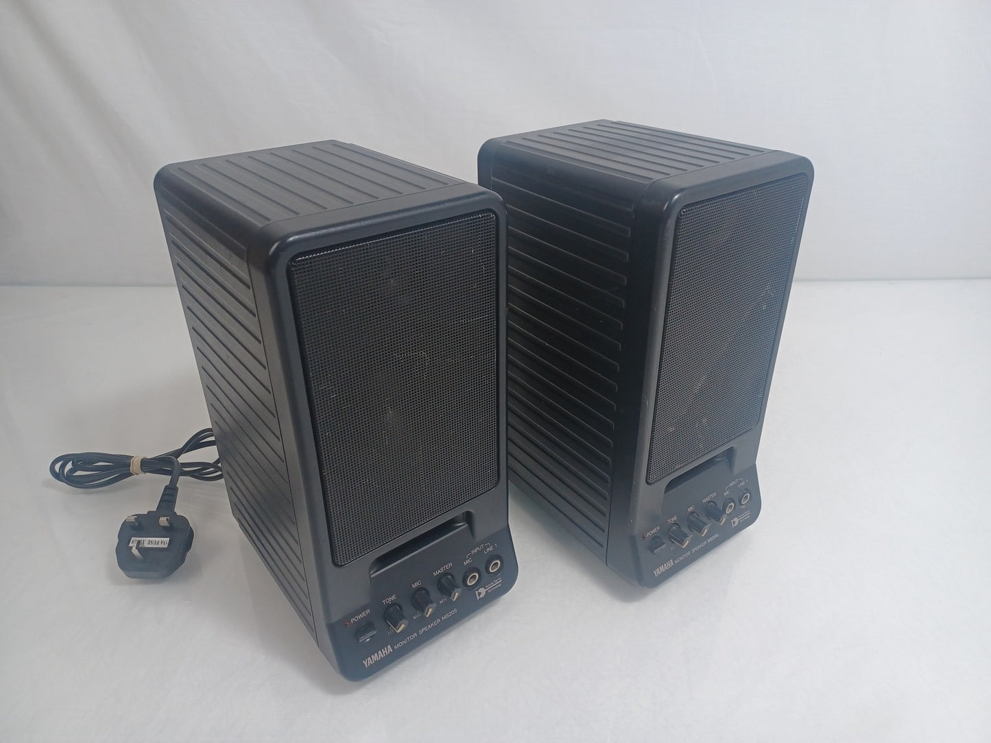 Yamaha MS20S Active Monitor Speakers Pair