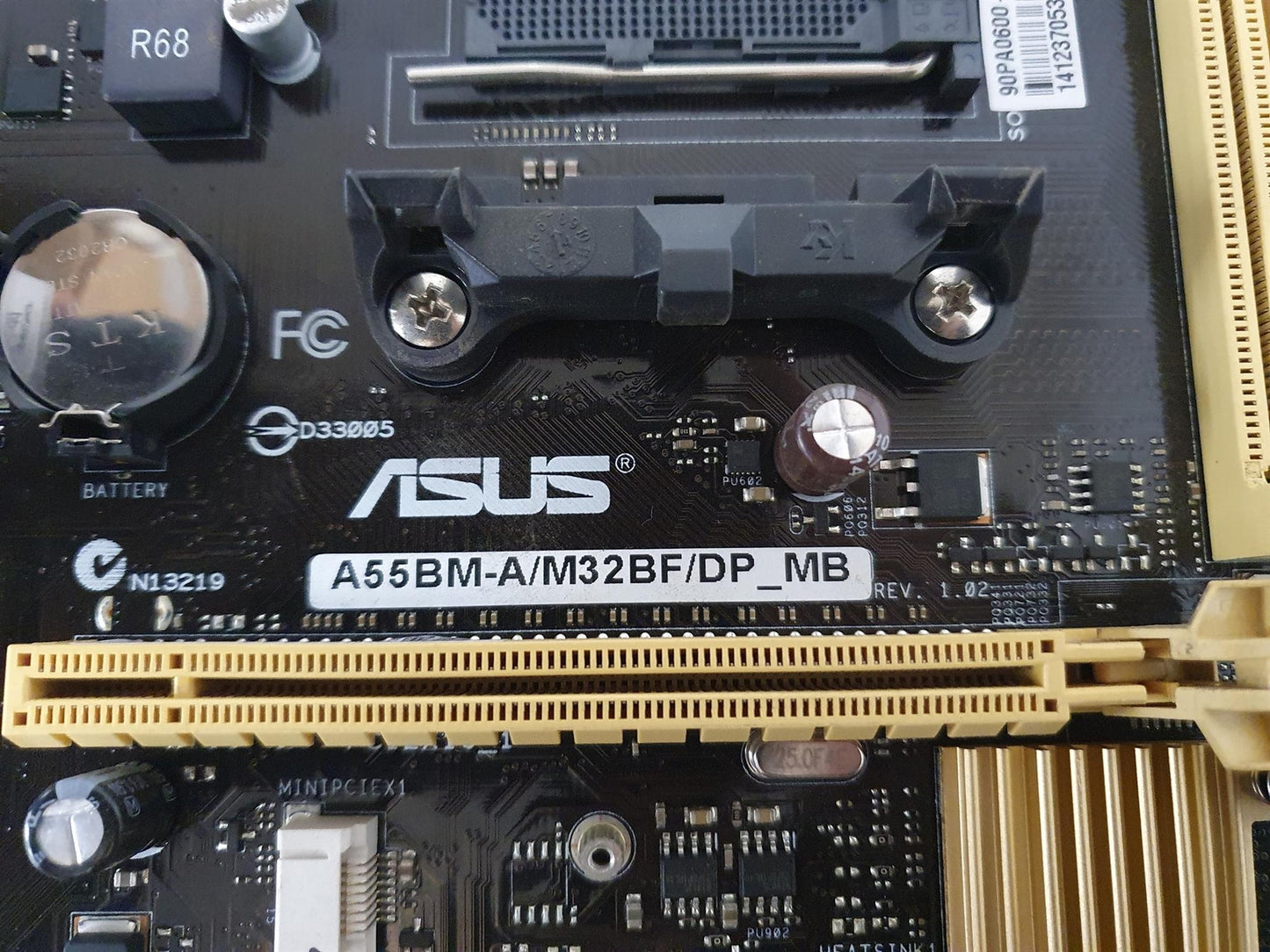 ASUS A55BM-A/M32BF/DP_MB Socket FM2+ DDR3 Micro ATX Motherboard With I/O Shield