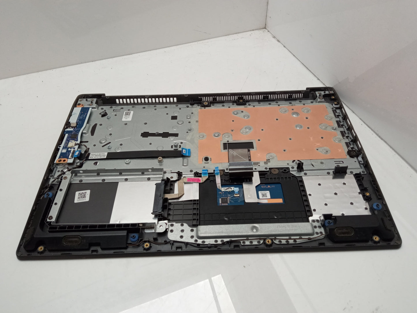 Lenovo V15-IIL Laptop UK Keyboard Touchpad Palmrest Assembly AP1RR000200