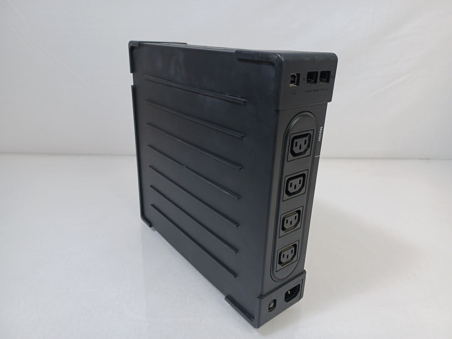 Eaton EL1600USBIEC Ellipse Eco 1600 USB IEC UPS - No Batteries