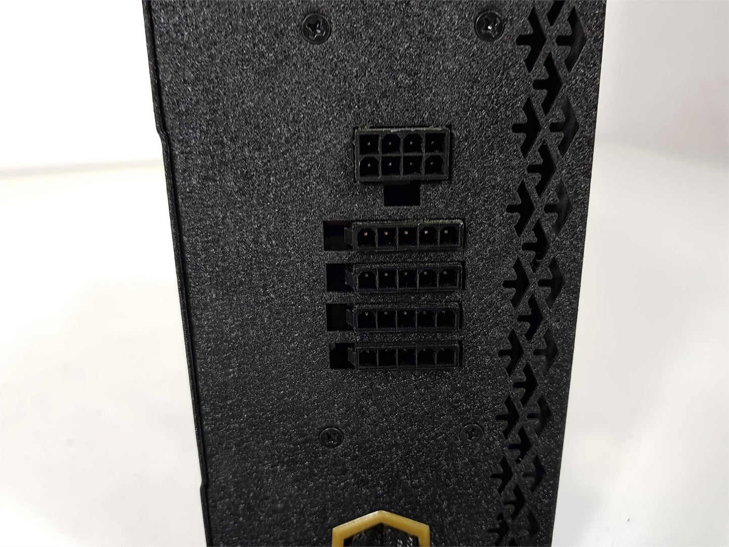 FSP Group Aurum 750W Modular ATX Power Supply Unit AU-750M