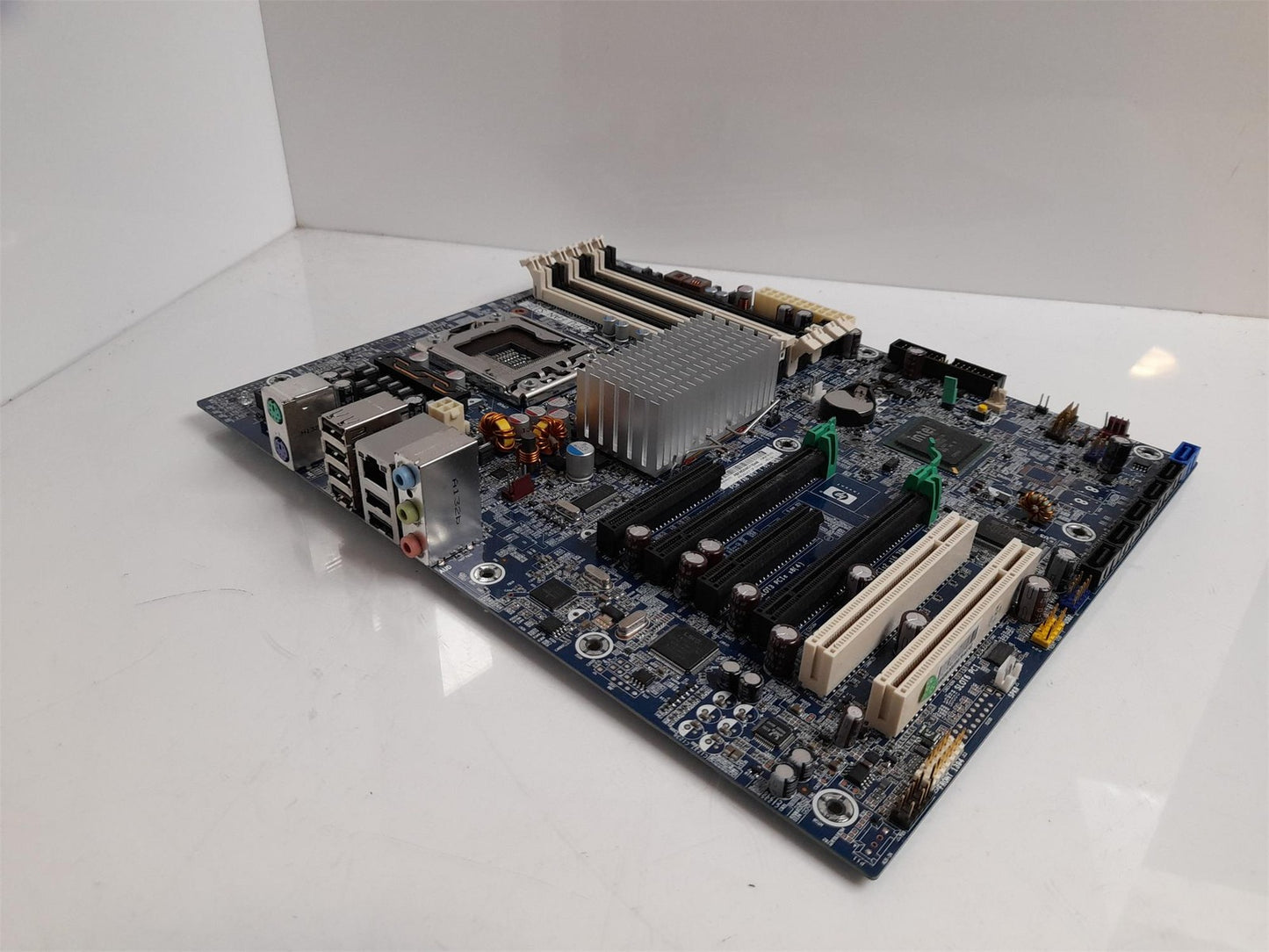 HP Z400 Workstation Socket LGA1366 Motherboard with Tray 586766-002 586968-001