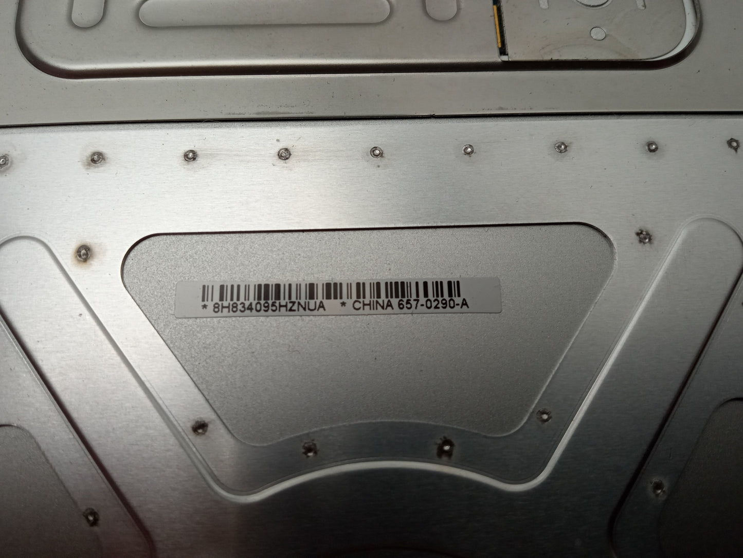 Apple MacBook Pro A1260 2006 UK Keyboard Touchpad Palmrest Assembly 657-0290-A