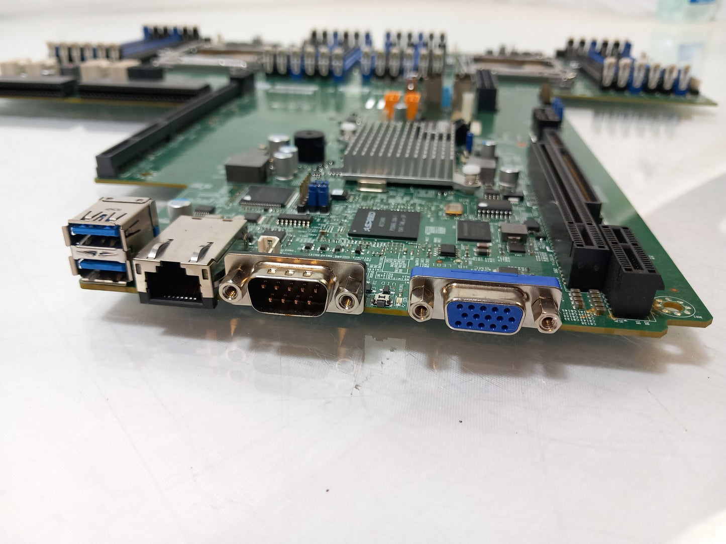 SuperMicro X10DRU-I+ Socket LGA2011 DDR4 Server Motherboard