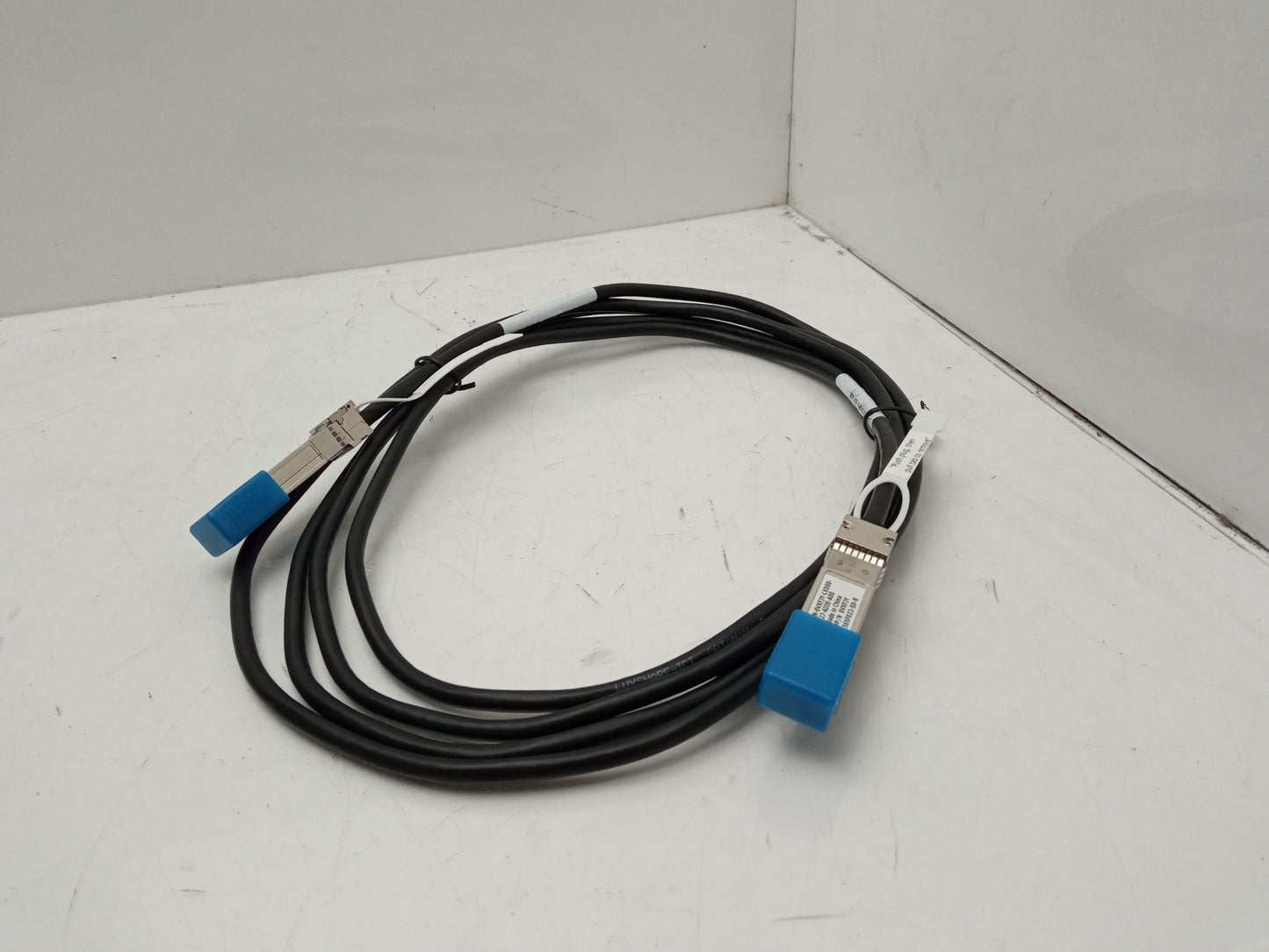 Dell EMC SFP To SFP 3 Meter 25 GbE DAC Cable 0VXFJY VXFJY DAC-SFP28-25G-3.0M