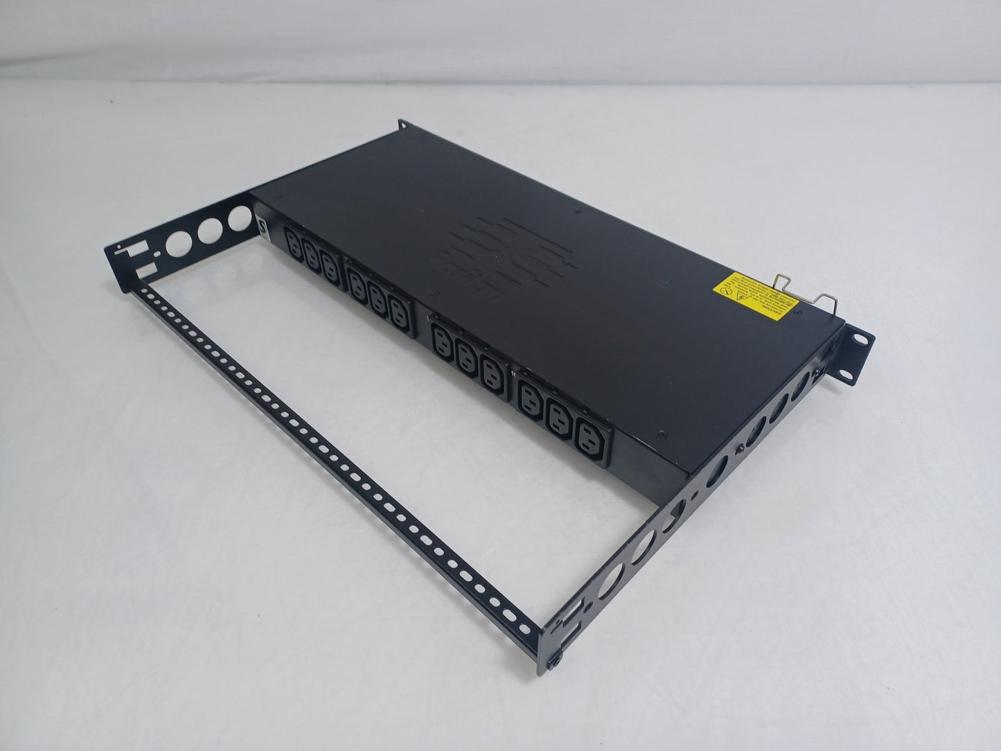 Raritan PX2-5260R 1U 12 Port Rackmount PDU - With Rack Mounts