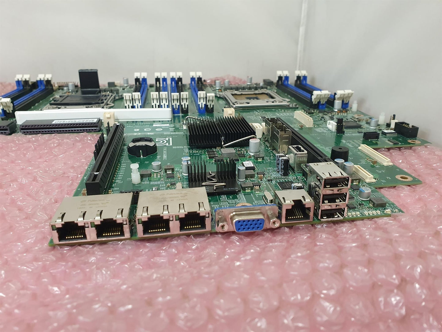 Intel S2600G (Z/L) Socket LGA2011 Server Motherboard G29051-354 DA0S6GMB8C1