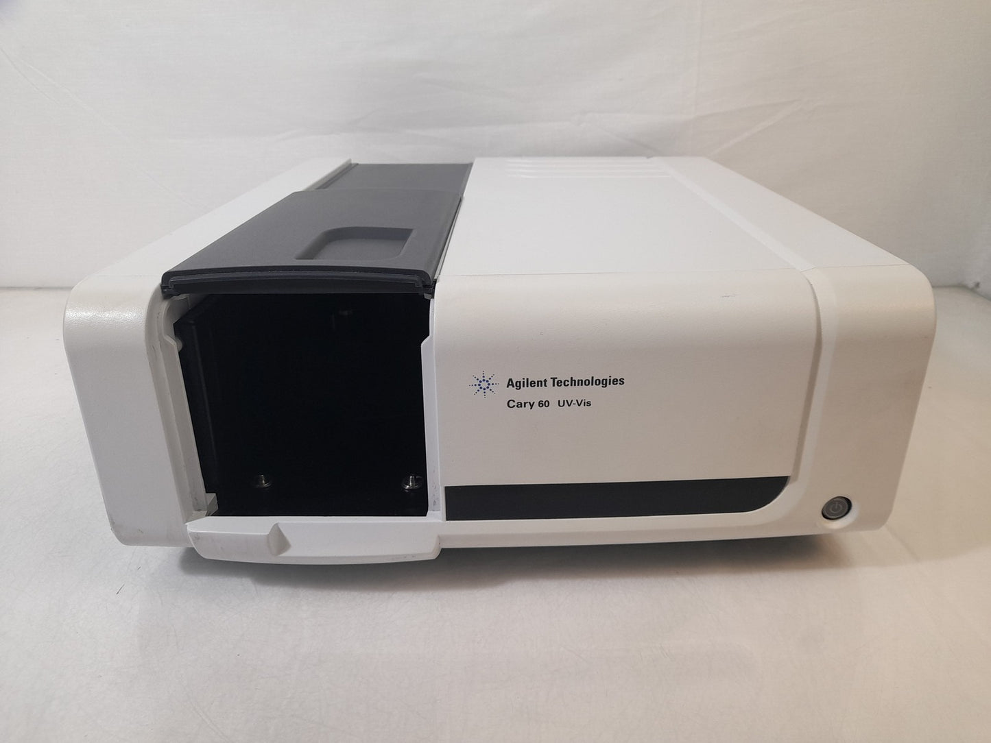 Agilent Technologies G6860A Cary 60 UV-Vis Spectrophotometer - With Power Supply