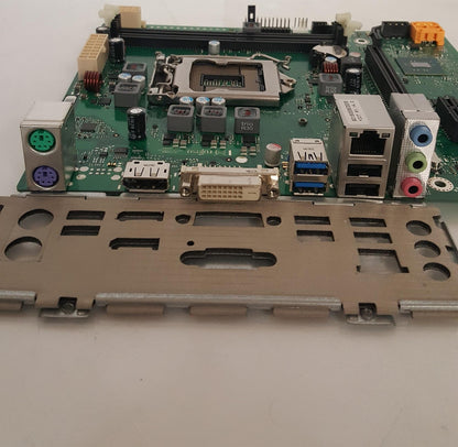 Fujitsu P556/e85 Socket LGA 1151 DDR4 Motherboard With I/O Shield D3400-A11 GS 3