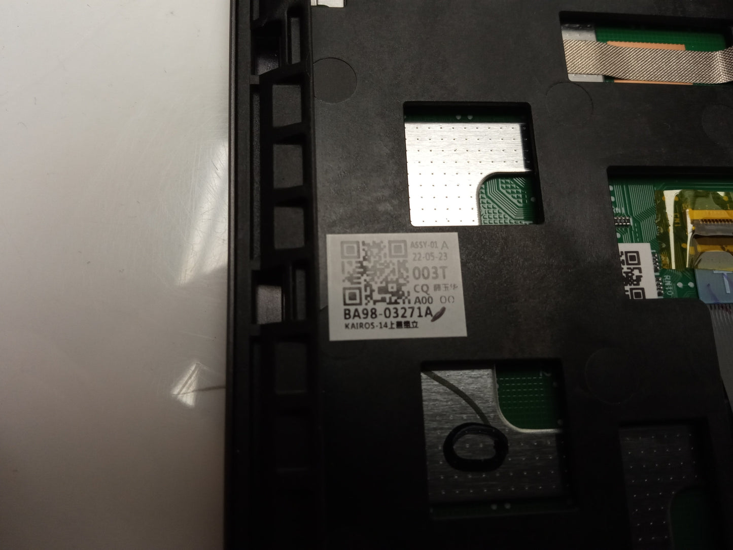 Samsung Galaxy Book2 Business NP641BED Laptop Palmrest Assembly BA98-03271A