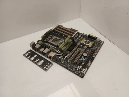 ASUS SABERTOOTH X58 Socket LGA1366 DDR3 PCI-E Motherboard With I/O Shield
