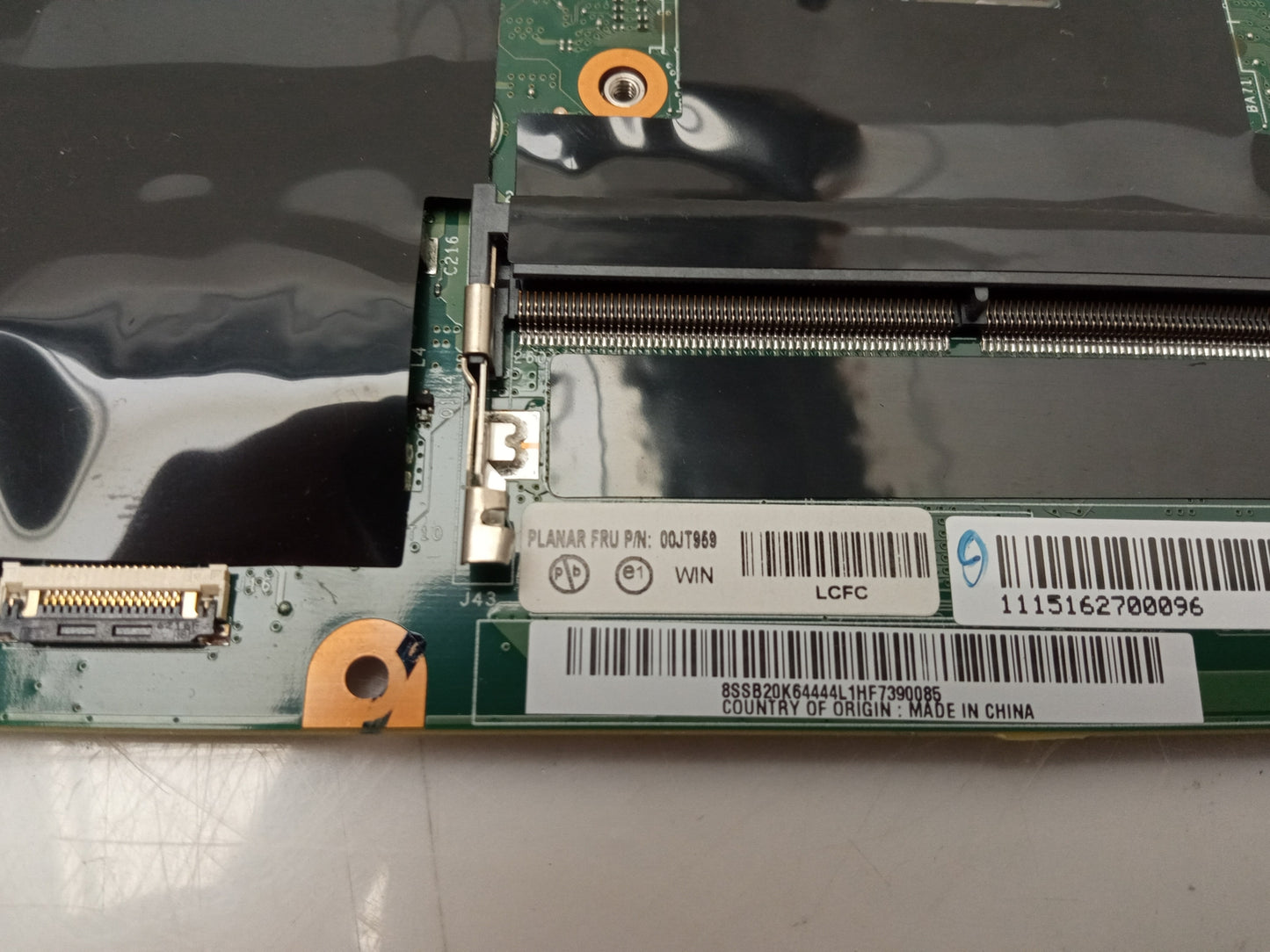 Lenovo ThinkPad T460s Laptop Motherboard With i7-6600U 2.60 GHz CPU DDR4 00JT959