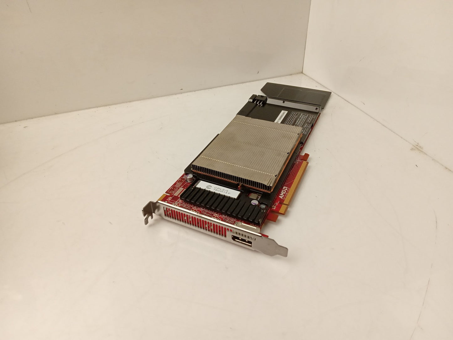 Dell AMD S7000 4GB GDDR5 PCIe Passive Cooling Video Graphics Card 02M5RM 2M5RM