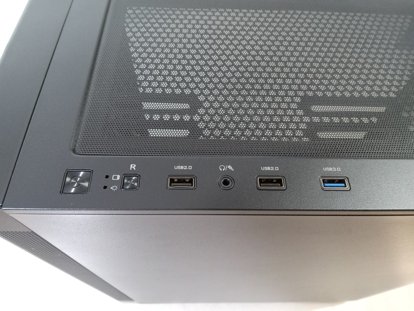 VIDA Zephyr V2 Black MicroATX MT Windowed USB 3.0 Desktop PC Computer Case