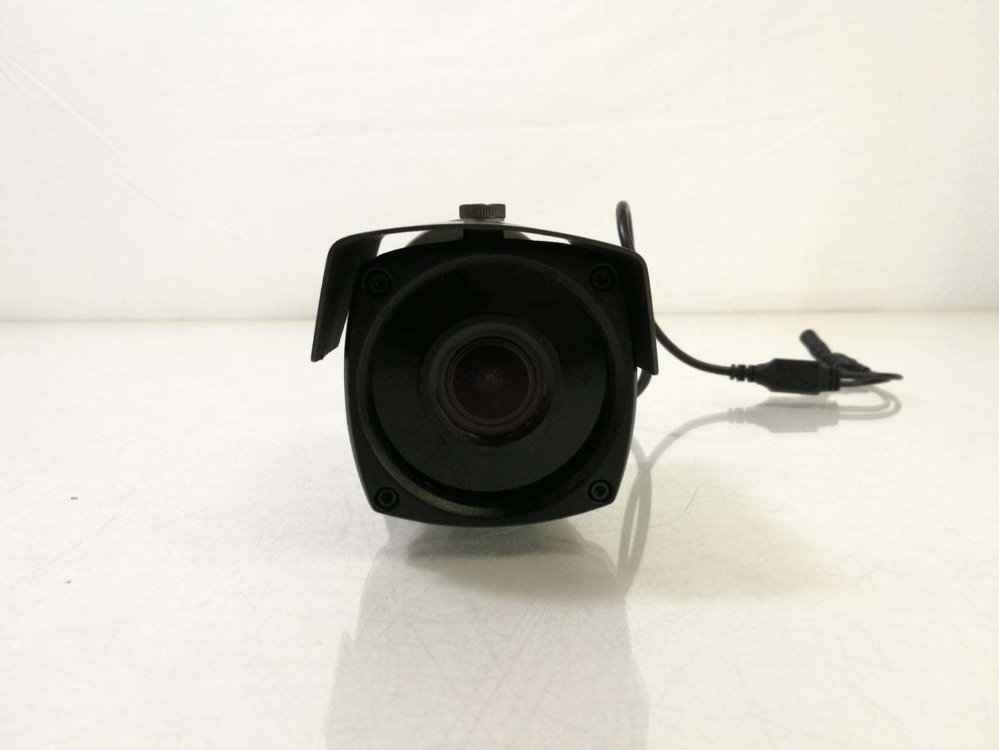 DDS AT5M-579SAF Mid-Range 5MP CCTV Security Camera With Motorised Lens