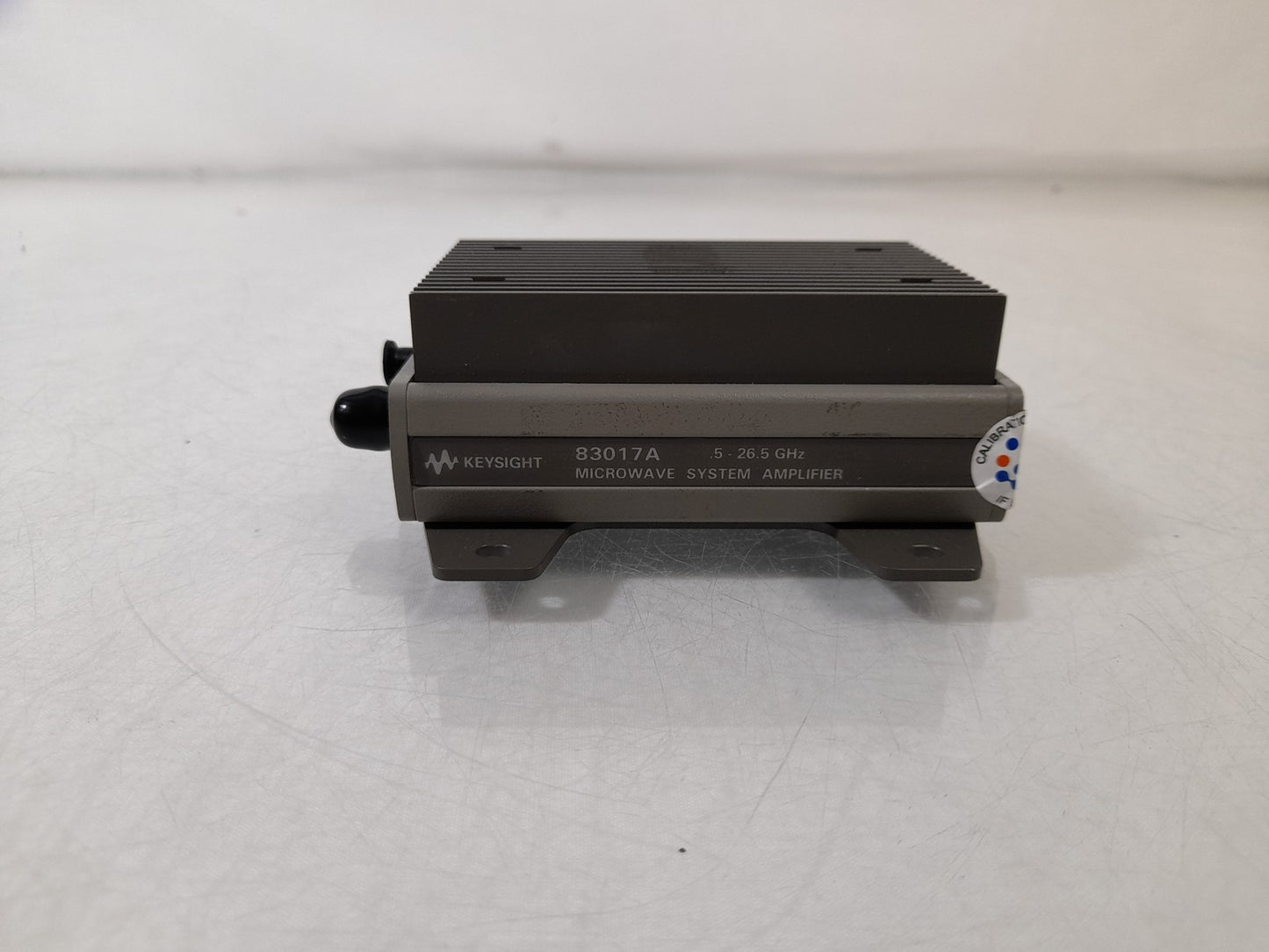 HP Agilent 83017A Microwave System Amplifier 0.5-26.5GHz With Power Supply