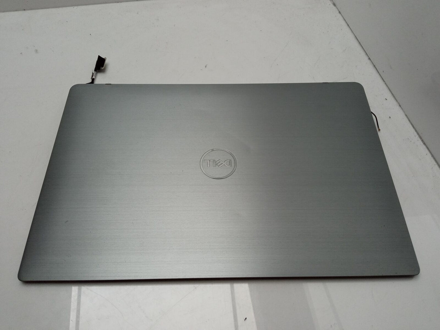Dell Latitude 7400 Laptop Top Lid Cover and Bezel Assembly 0W4WDW W4WDW
