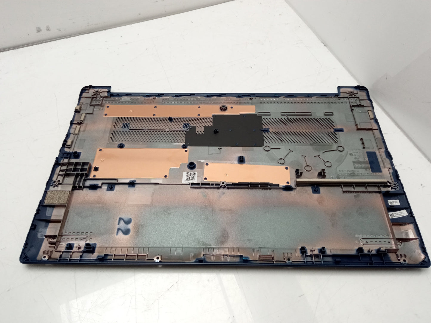 Lenovo Ideapad 3-15IAN8 Bottom Lid Case Cover AP2XP000410AYL