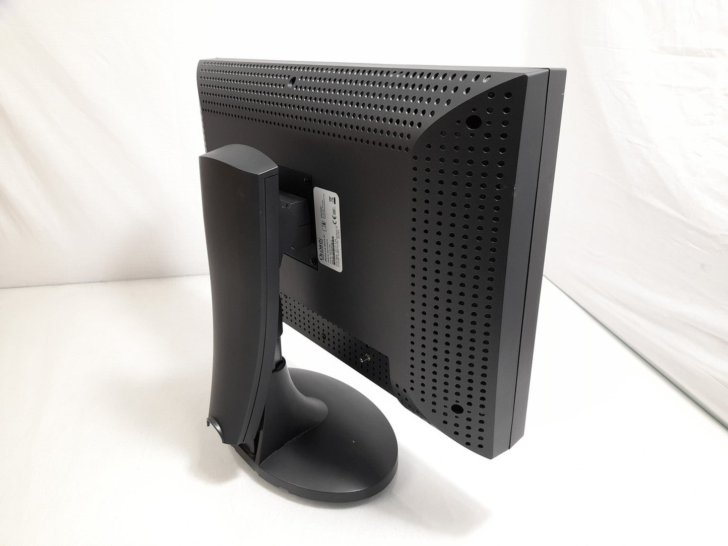 Olorin MedicLine MC241D 24" DVI-D VGA 1920 x 1200 Monitor With Tall Stand