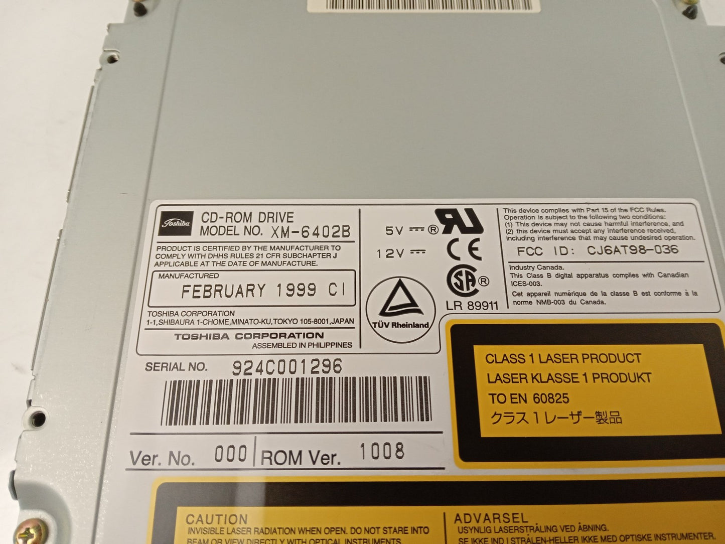 Toshiba XM-6402B Internal IDE CD-ROM Optical Drive