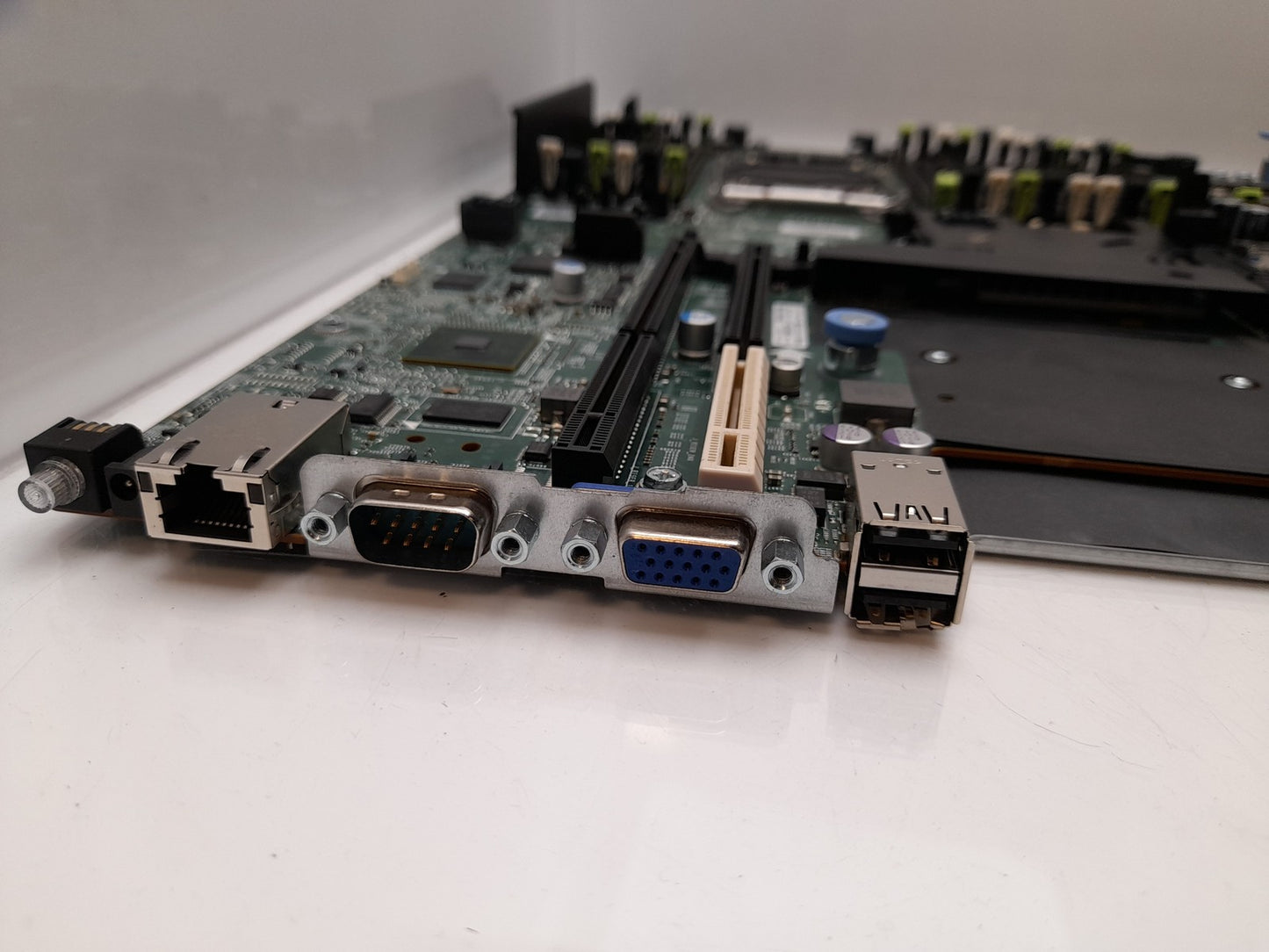 Dell PowerEdge R630 086D43 LGA 2011 DDR3 Server Motherboard 086D43 86D43
