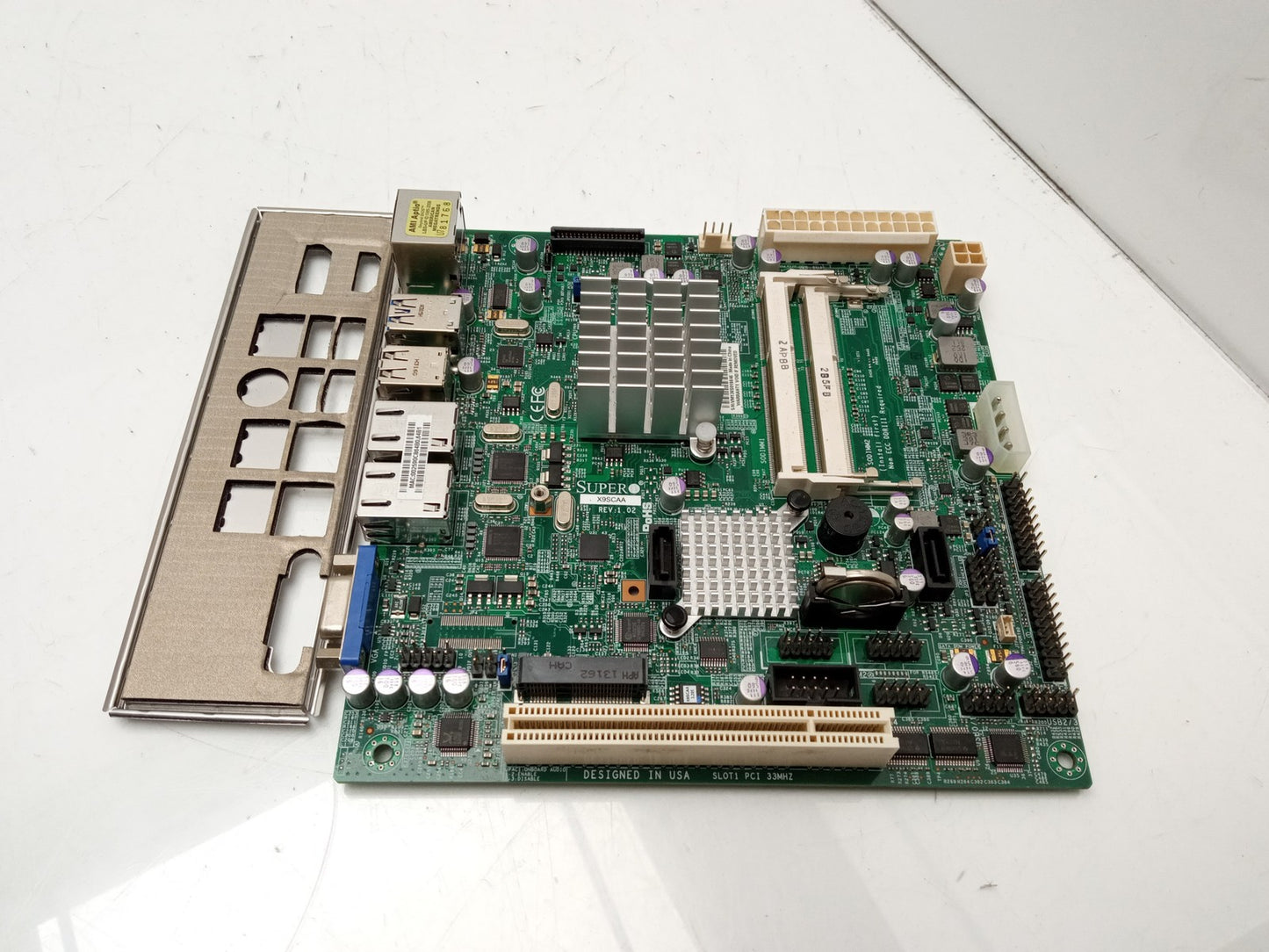 SuperMicro X9SCAA Intel Atom N2800 DDR3 Mini-ITX Motherboard With I/O Shield