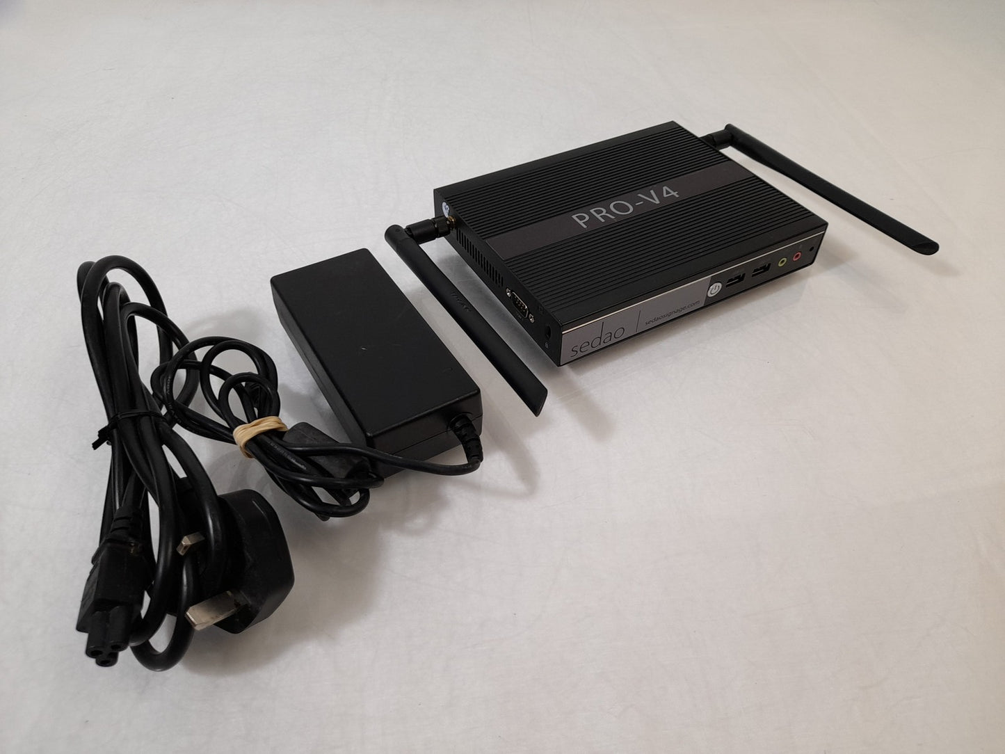 Sedao PRO-V4 HDMI Digital Media Player - With Power Supply