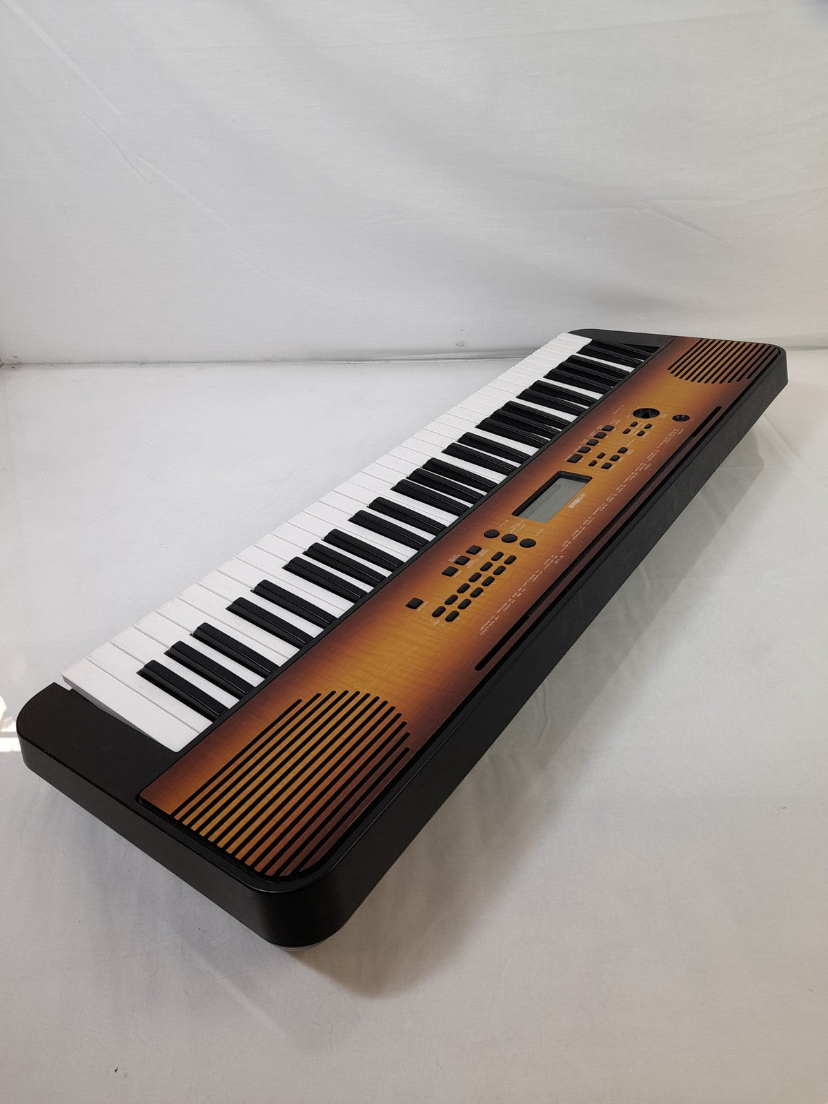 Yamaha PSR-E360MA 61 Key Maple Keyboard - Missing Volume Dial