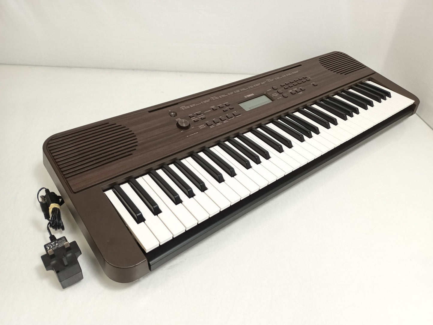 Yamaha PSR-E360DW Portable 61 Key Electric Keyboard Piano - Dark Walnut