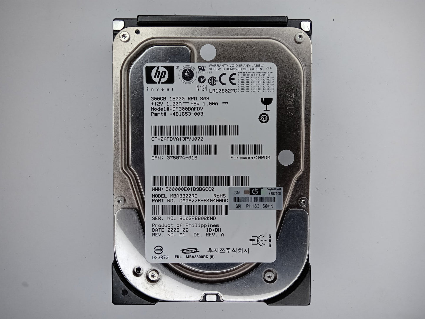 HP 481653-003 DF300BAFDV 300GB 3.5 in LFF 16MB 15000 RPM SAS Hard Drive HDD