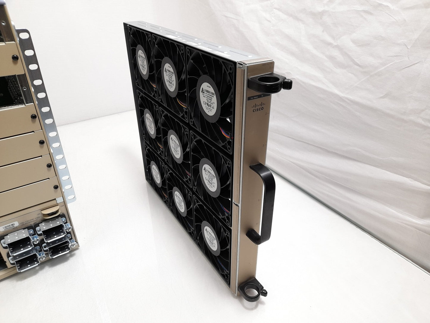 Cisco C6807-XL-S6T-Bun V02 7-Slot Chassis With C6807-XL-Fan