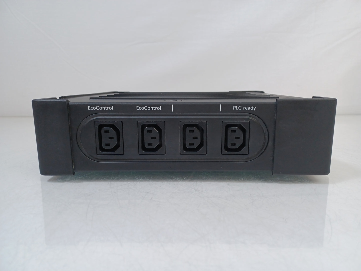 Eaton EL1600USBIEC Ellipse Eco 1600 USB IEC UPS - No Batteries