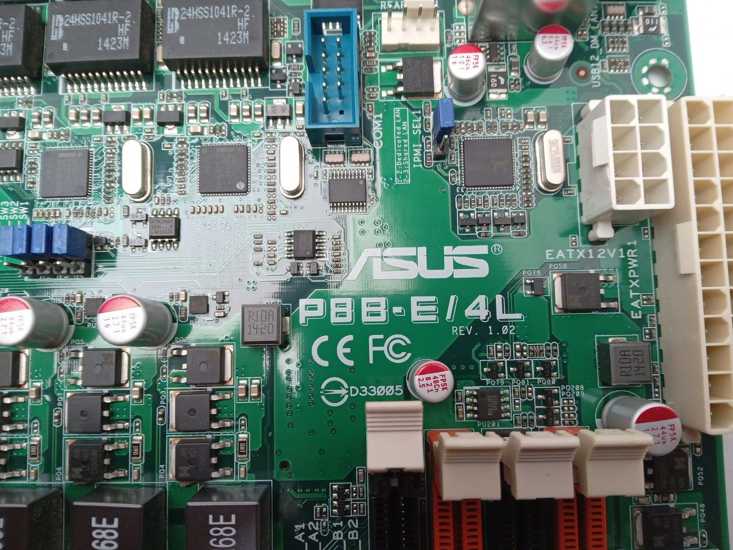 ASUS P8B-E/4L LGA1155 DDR3 ATX Motherboard - With Xeon E3-1240 3.30 GHz CPU