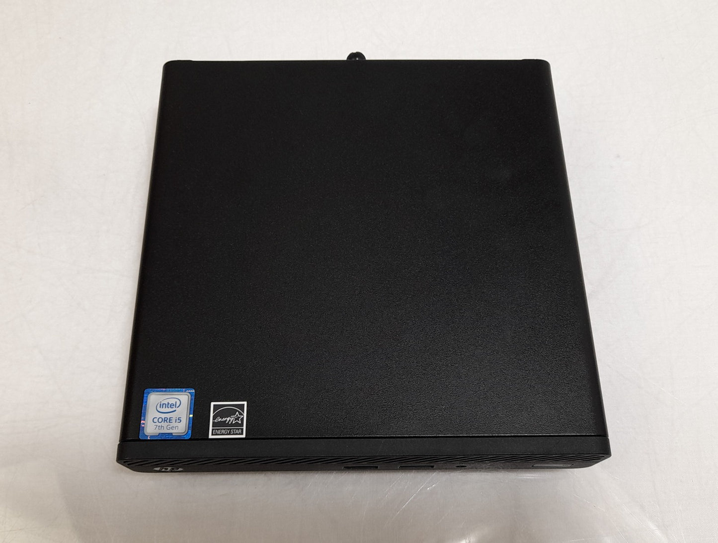 HP 260 G3 Mini Desktop PC i5-7200U 2.50 GHz 8GB 256 GB NVMe SSD Windows 10 Pro