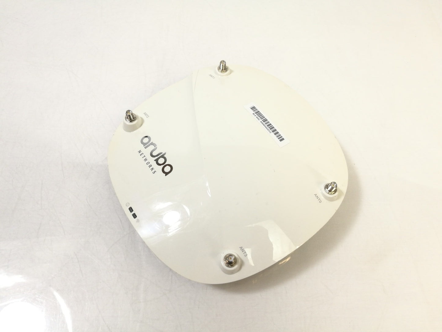 Aruba Networks APIN0324 AP-324 Wireless Access Point With AP-ANT-45 Antenna
