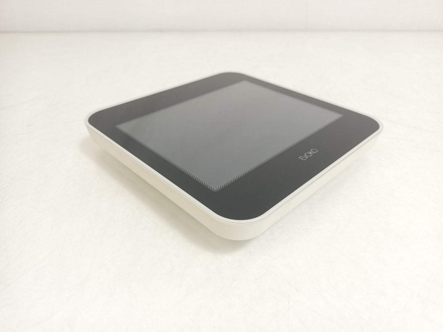 Evoko ERM2001 Liso Room Manager System Digital Door Sign