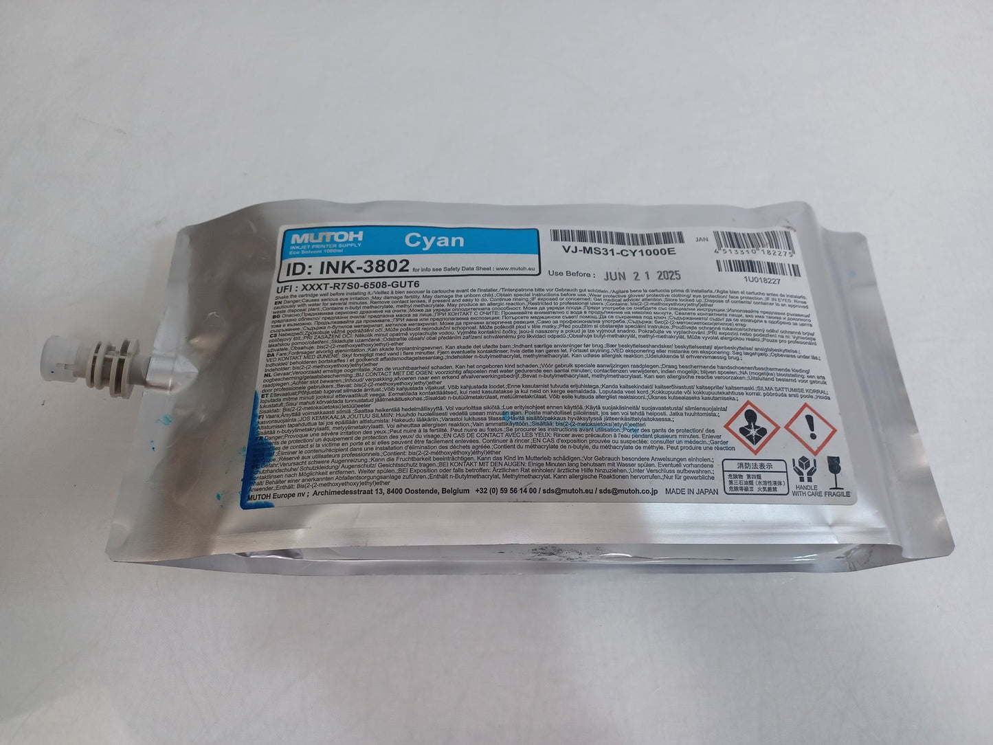 Mutoh Eco Solvent ValueJet VJ-MS31-CY1000E 1000ml Cyan - Expiry 31/06/2025
