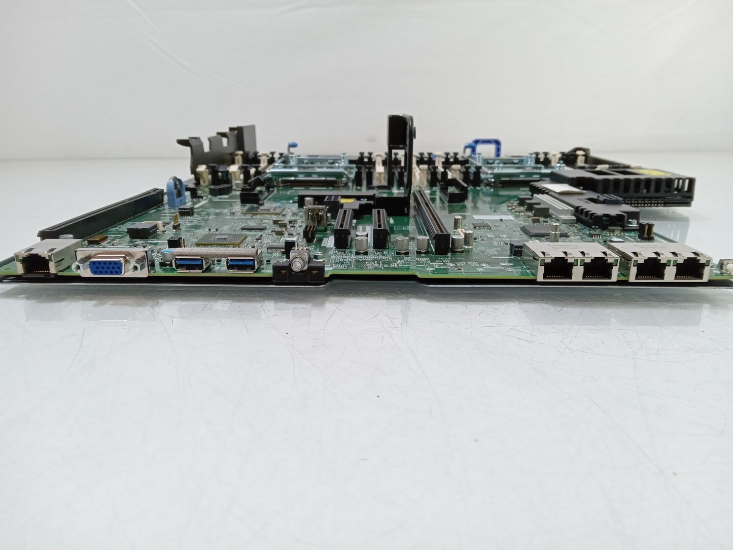 IBM Lenovo X3650 M5 Socket LGA 2011-3 DDR4 Server Motherboard 00KC652 00YJ424