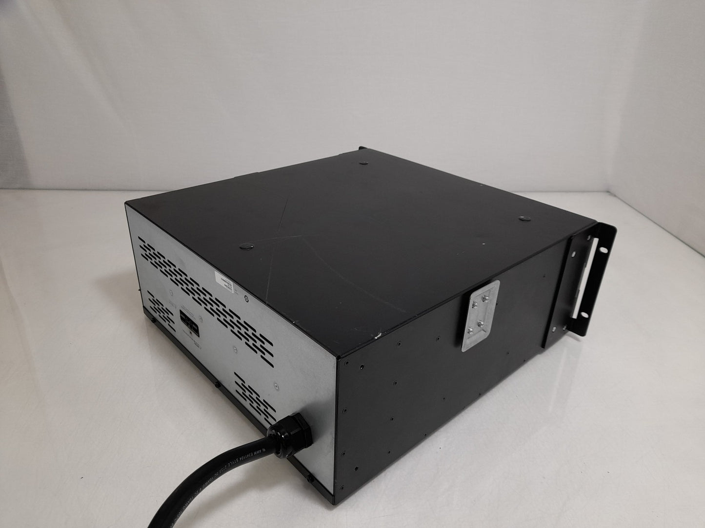 APC SMX120BP Smart-UPS X 120V External Battery Pack - No Batteries Or Face Plate