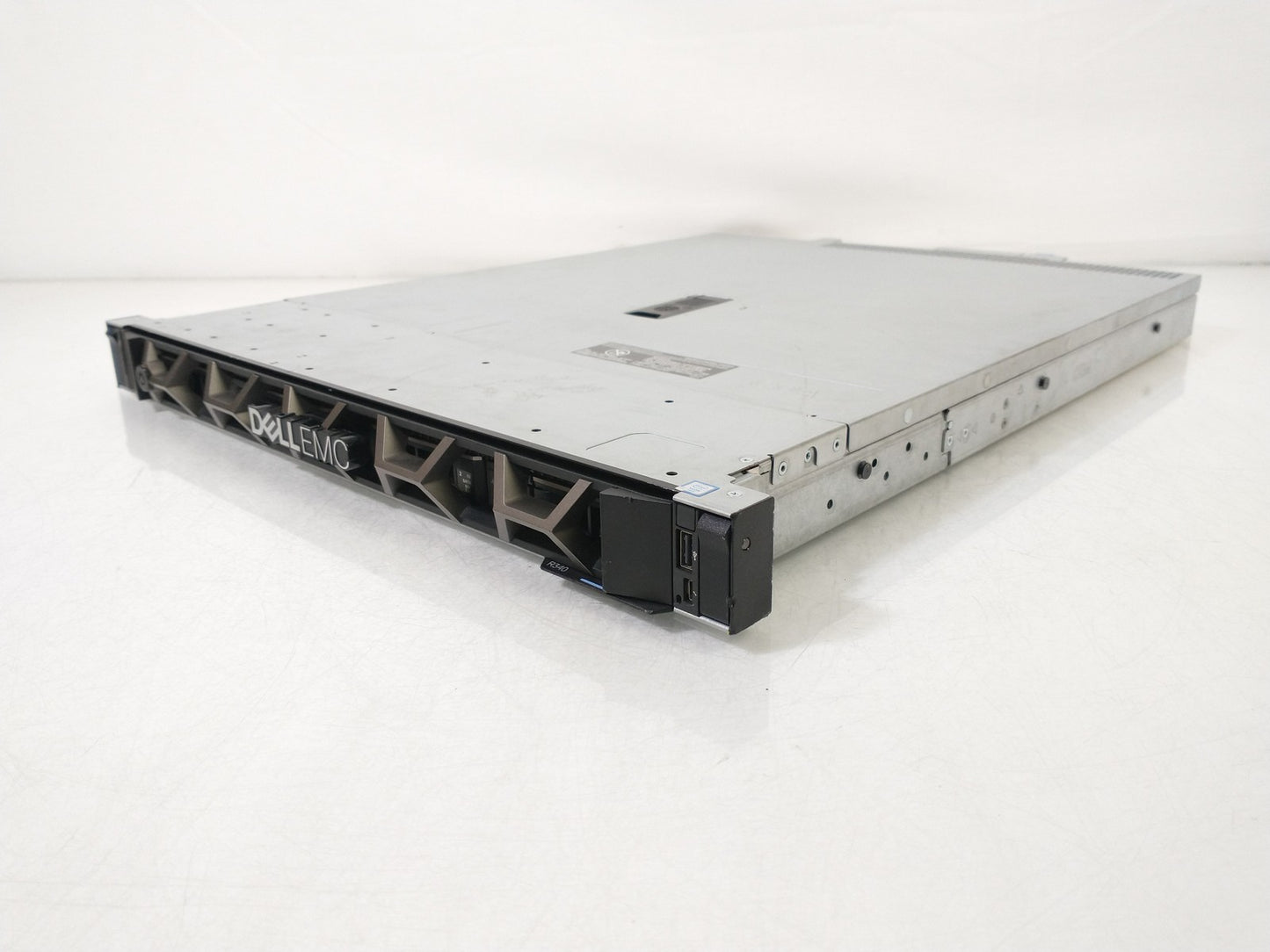Dell EMC PowerEdge R340 Xeon E-2134 8TB 32GB Perc H730P 1U Rack Server - No OS