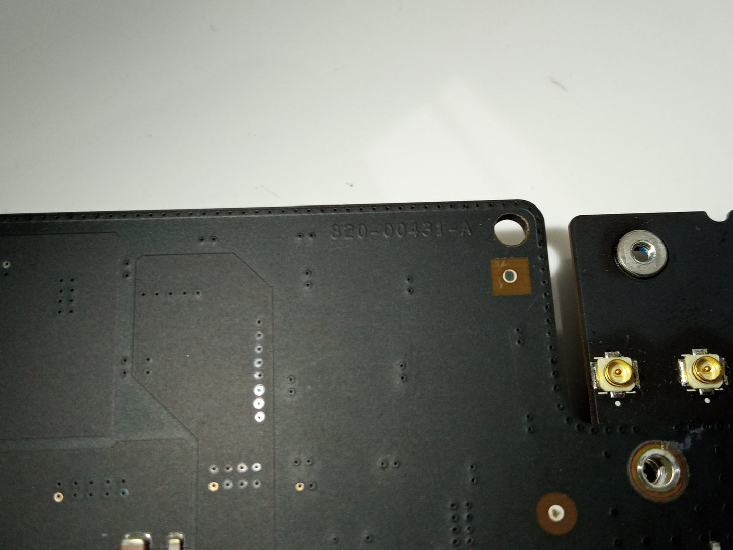 Apple iMac A1418 21.5 inch i5-5675R 8GB Motherboard With Heatsink 820-00431-A