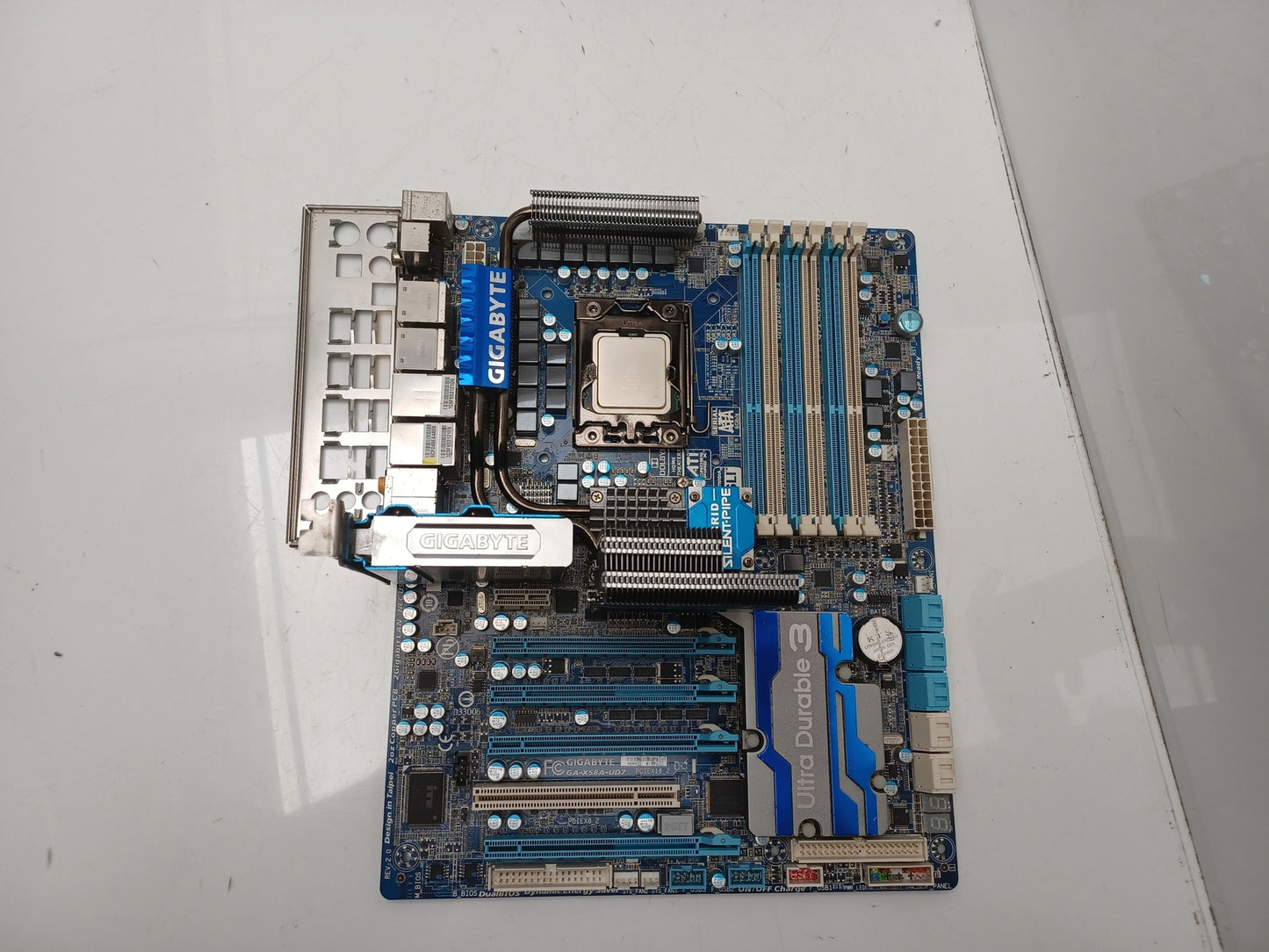 Gigabyte GA-X58A-UD7 Intel i7-930 (SLBKP) DDR3 ATX Motherboard With I/O Shield