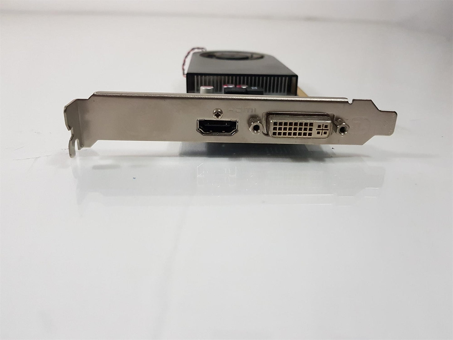 HP Radeon R7 240 2GB DDR3 PCIe Video Graphics Card 742920-001