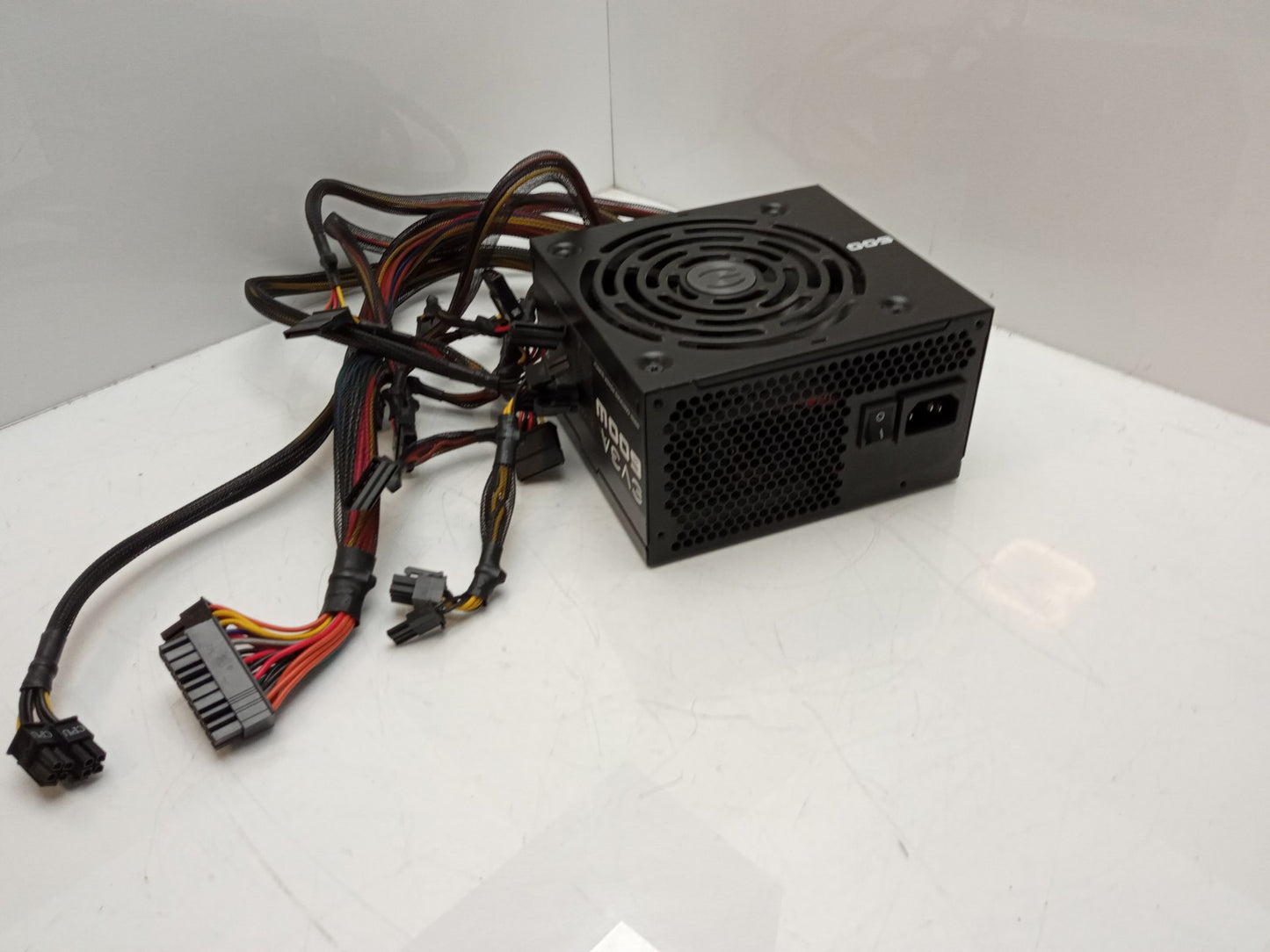 EVGA 600W Desktop PSU ATX Power Supply Unit 100-W1-0600