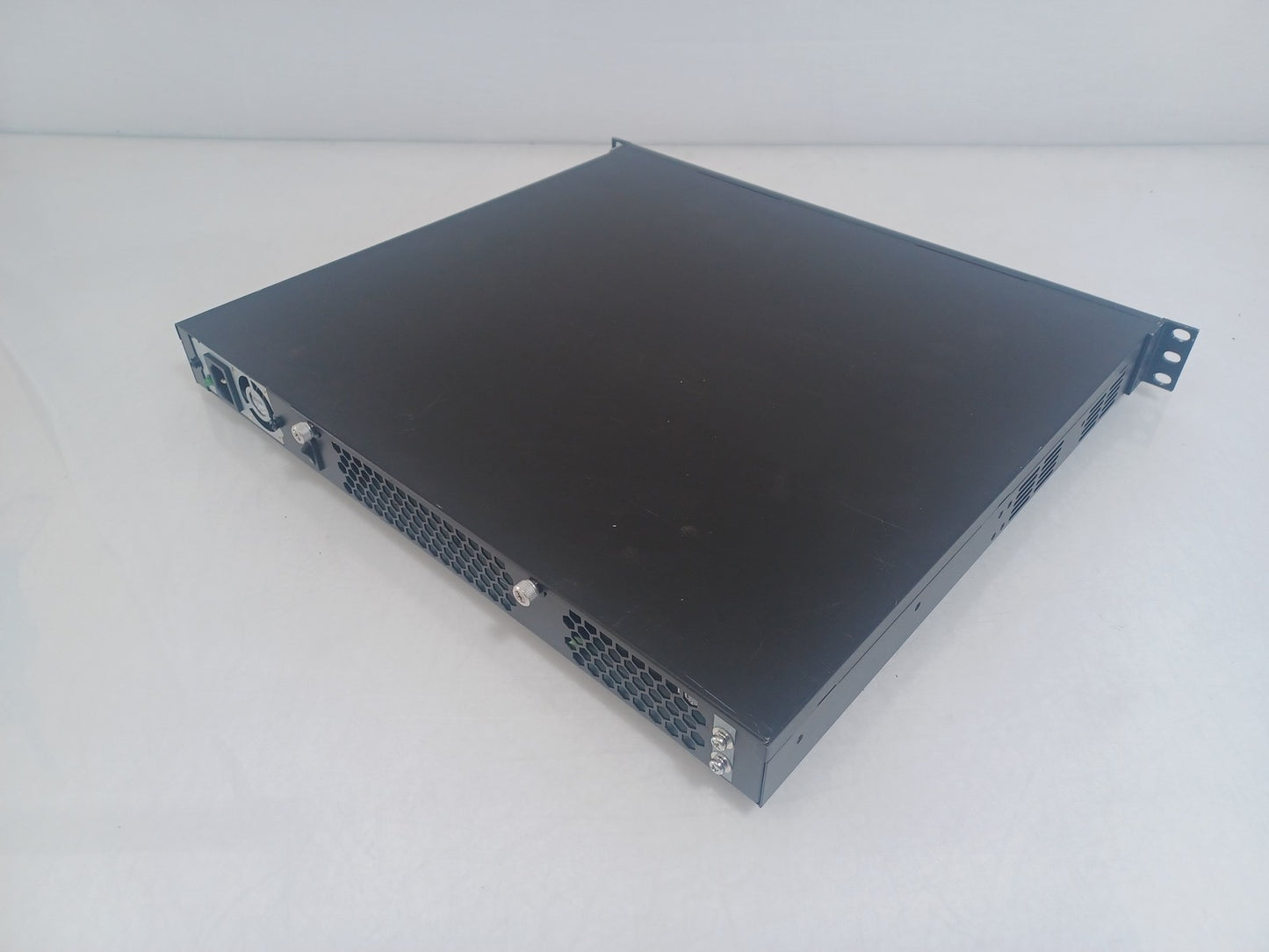 Check Point 5400 PL-10 Security Gateway Firewall Appliance - 8GB RAM 1TB HDD