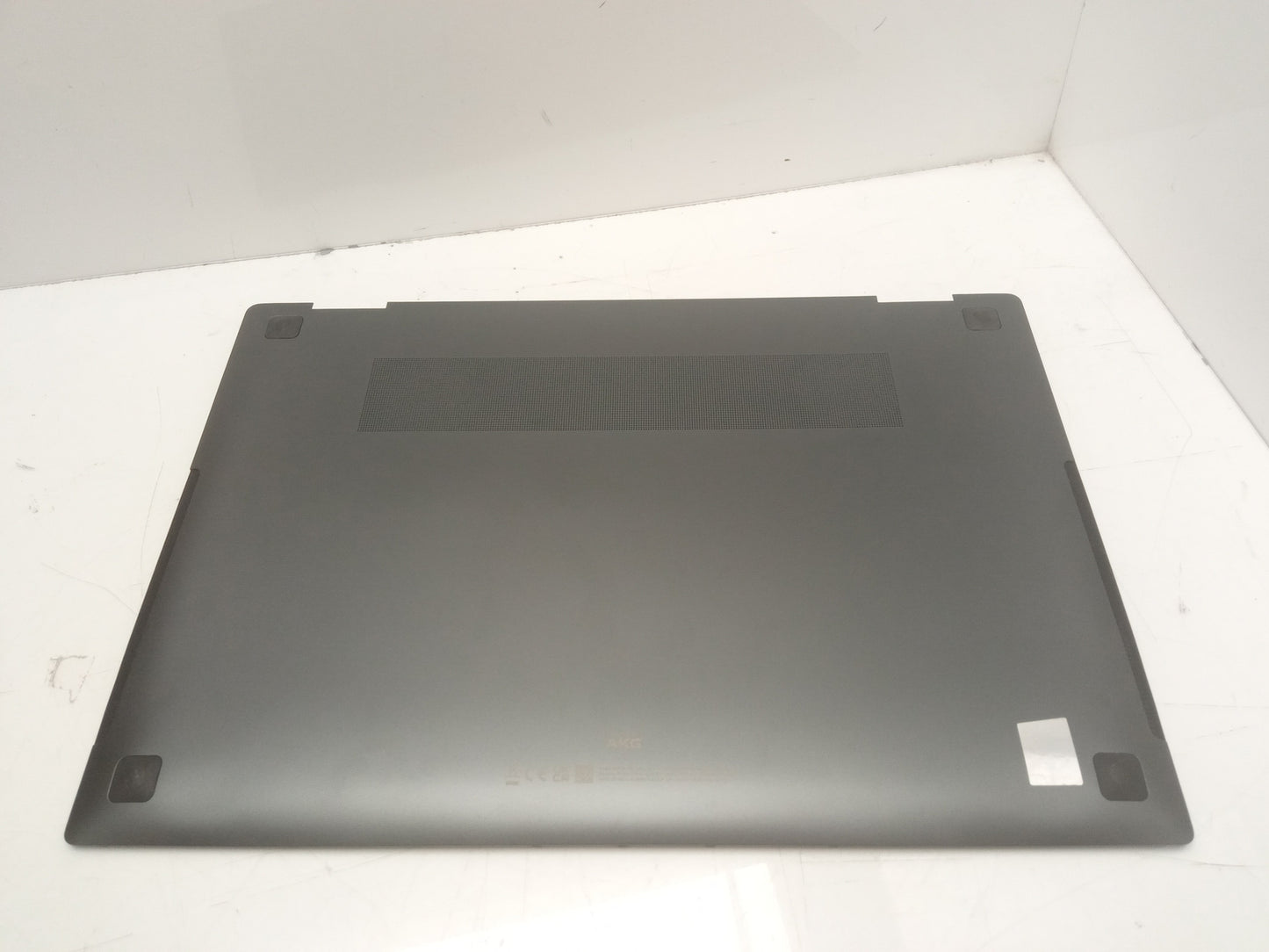 Samsung NP964QFG-2UK Laptop Bottom Cover Case Panel BA98-03666A